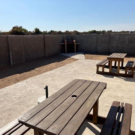 Elephant House, 2 Bedroom House, Next To Pilanesberg And Sun City Mogwase エクステリア 写真
