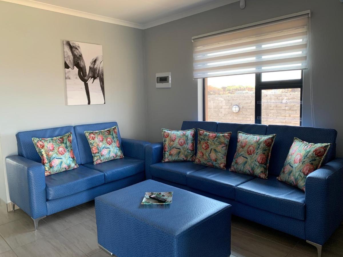 Elephant House, 2 Bedroom House, Next To Pilanesberg And Sun City Mogwase エクステリア 写真