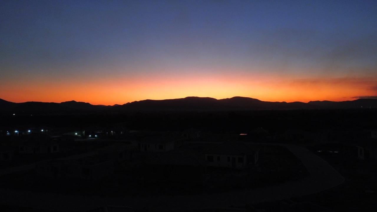 Elephant House, 2 Bedroom House, Next To Pilanesberg And Sun City Mogwase エクステリア 写真